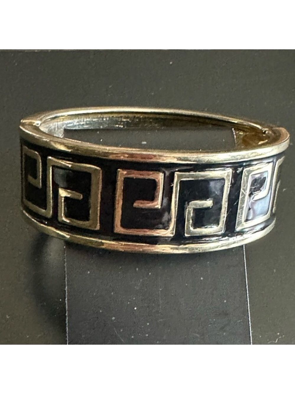 Chunky Black Enamel & Golden  VINTAGE CLAMPER Bracelet Oval Shape 1790